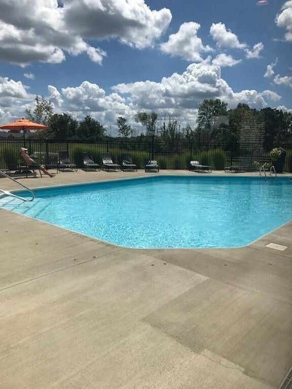 5914 Bluestone Way unit 5914 Bluestone Way, Lewis Center, OH 43035 - photo 7