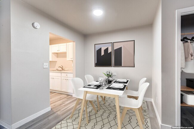 EVERGREEN PLACE, Appleton, WI 54914 - photo 4