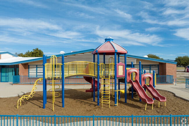 theres plenty of playground equipment at Lillian Cavett Elementary School in tucson arizona
