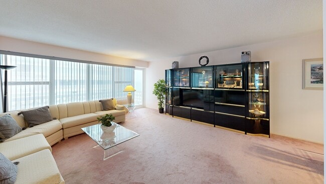 Ocean Summit Condominium unit 702, Fort Lauderdale, FL 33308 - photo 2