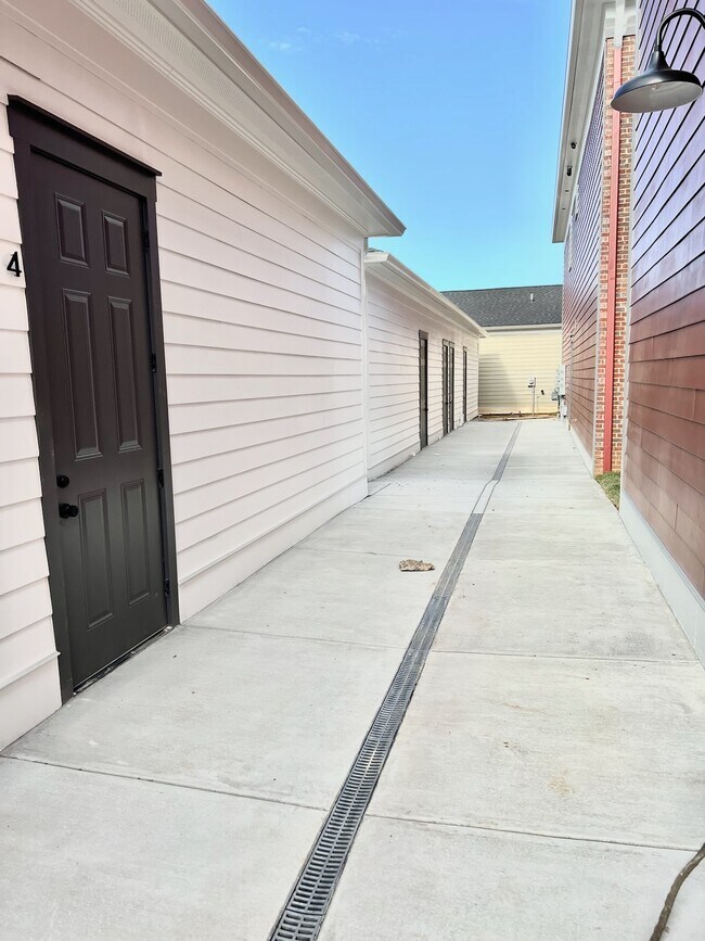 12085 River Beauty Loop unit 202, Prospect, KY 40059 - photo 4