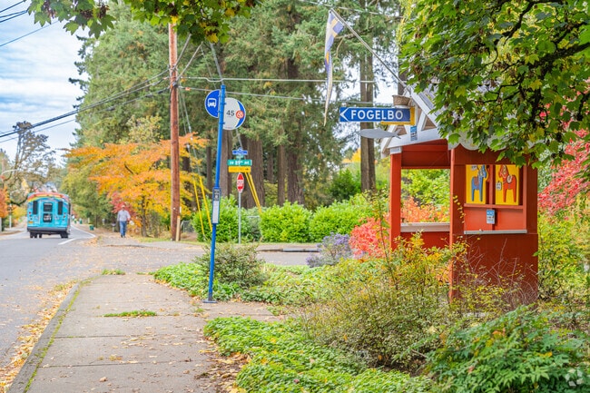 Colorful bus stops sit along SW Oleson Rd in Garden Home-Whitford.