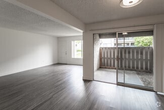 316-356 W Meda Ave, Glendora, CA 91741