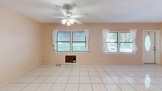 1915 47th Ave, Vero Beach, FL 32966 - photo 2