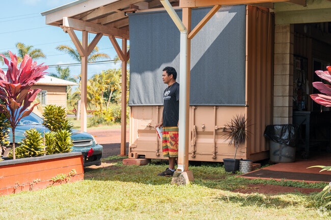 The town's small shops sell unique souvenirs and locally crafted goods, perfect for keepsakes.