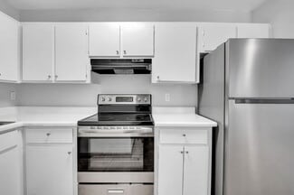 1225 N 40th St, Phoenix, AZ 85008