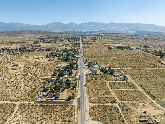 Pearblossom Highway runs through the Southeast Antelope Valley.
