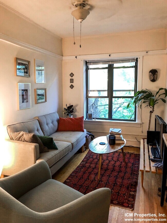 539 W Arlington Place Unit 630-4, Chicago, IL 60614