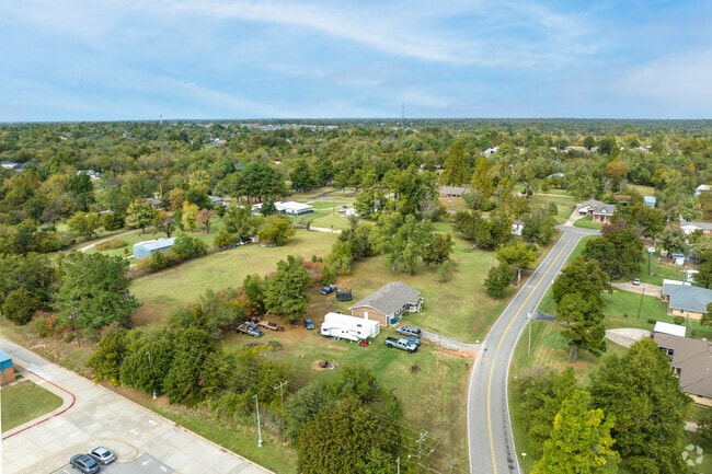 Nicoma Park is a semi-rural suburb 30 minutes from bustling Downtown Oklahoma City.
