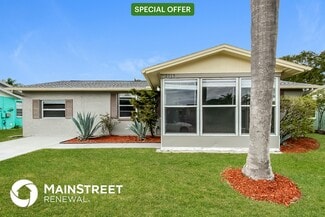 2115 Harrison Dr, Holiday, FL 34691