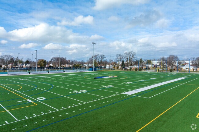 East Leyden High School has a student-teacher ratio of 15 to 1.