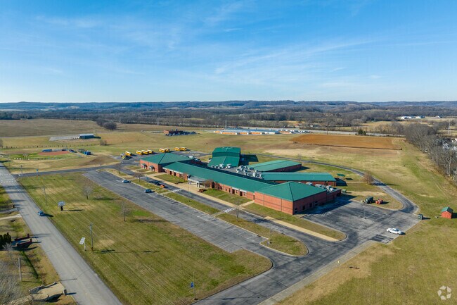 Mt. Pleasant Middle School is located in Mount Pleasant, TN.