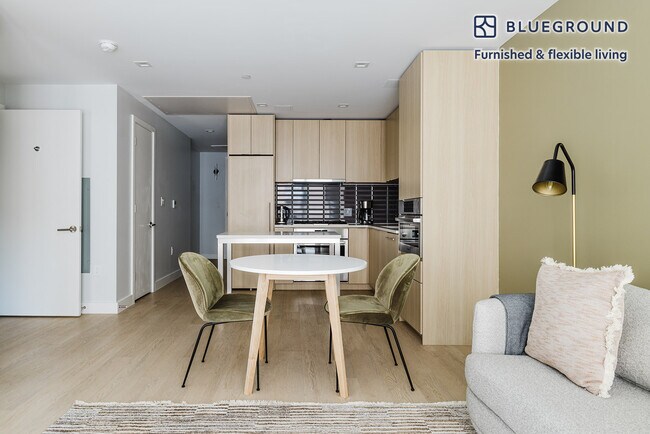 1224 M St NW unit FL3-ID969, Washington, DC 20005 - photo 5