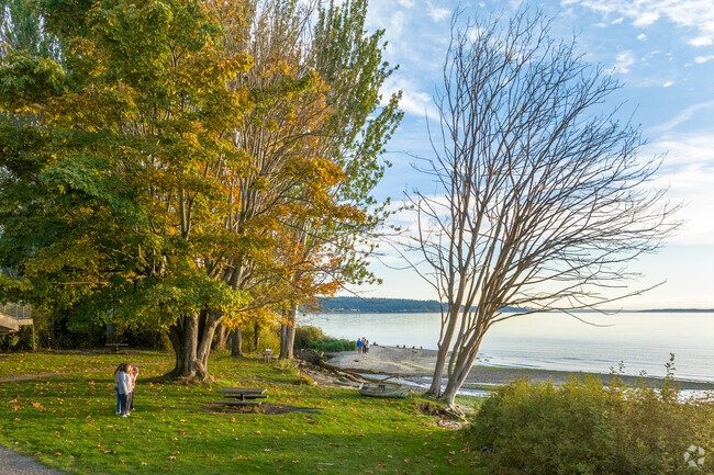 Watch breath taking sunsets at Picnic Point Park near Lake Stickney.