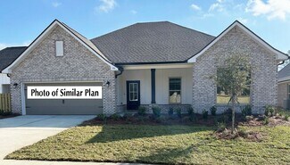 2800 San Antone Ct, Crestview, FL 32539