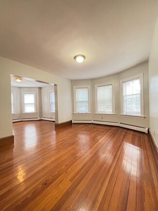 29 Pratt St, Providence, RI 02906