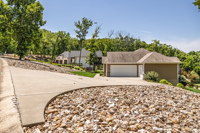 Custom homes line a residential street in Old Kinderhook just outside Roach.