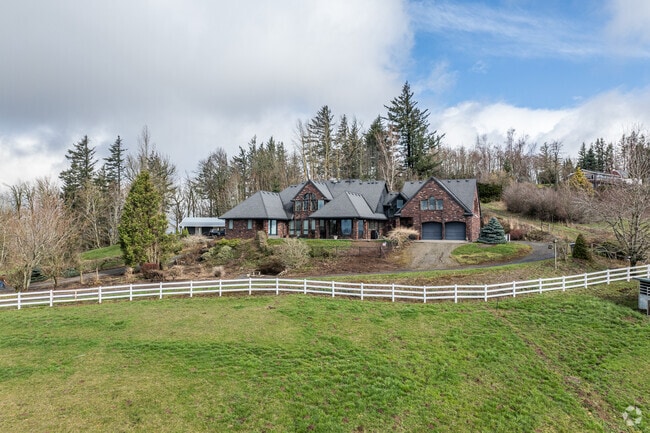 Many homes in NEMCCA offer sweeping view of the sceneic hill and farms in the neighborhood.