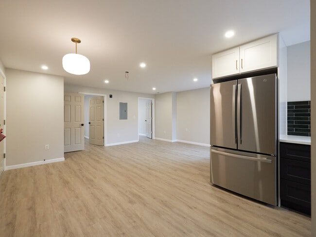 5333 Penn Ave unit 202, Pittsburgh, PA 15224 - photo 5