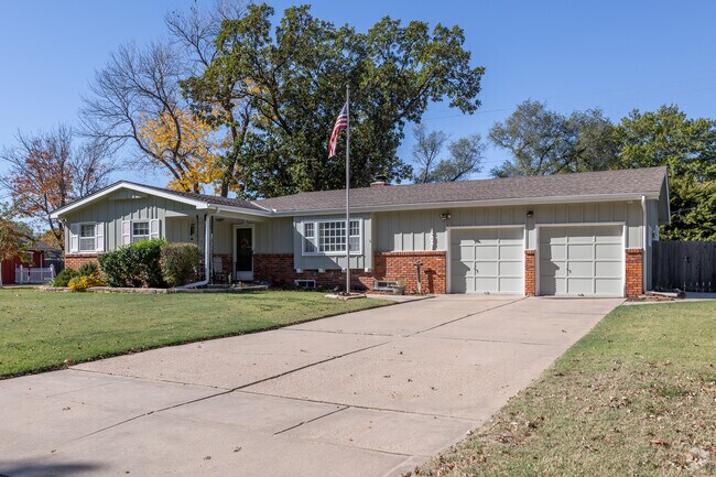 Two-car garages are common throughout the Bonnie Brae neighborhood.
