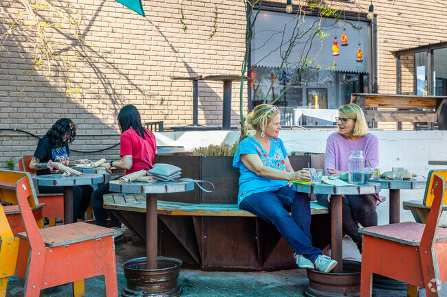 There are many places for patrons of Riverview to relax.
