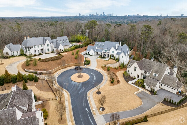 Mount Paran-Northside boasts large luxury homes about 5 miles north of Downtown Atlanta.