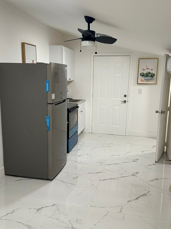 1020 NW 55th St, Miami, FL 33127 - photo 3