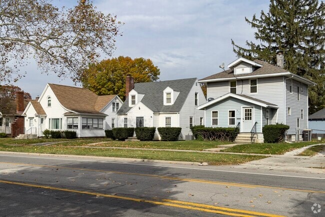 Pettit-Rudisill is dotted with trees creating a soothing natural atmosphere.