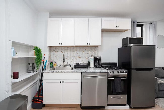 60 1st Ave unit ID1358385P, New York, NY 10009 - photo 3