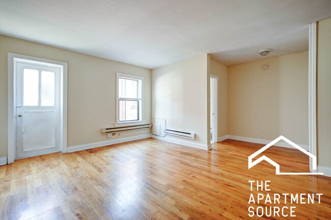 1350 N Dearborn St unit 203, Chicago, IL 60610 - photo 4