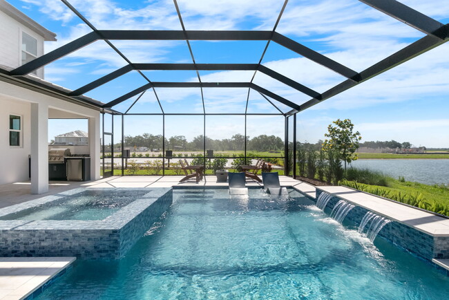 10012 Canaveral Cir unit 38520199, Sarasota, FL 34241 - photo 7