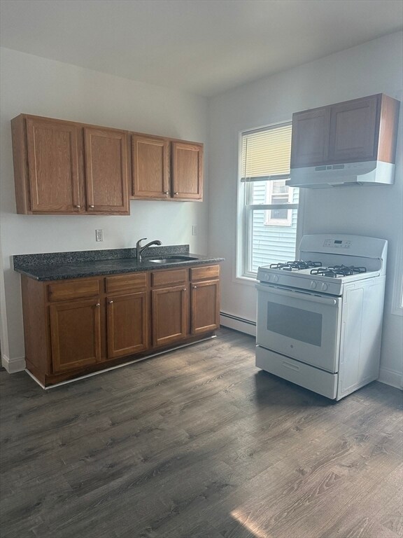 40 Hilda St Unit 2, Quincy, MA 02169