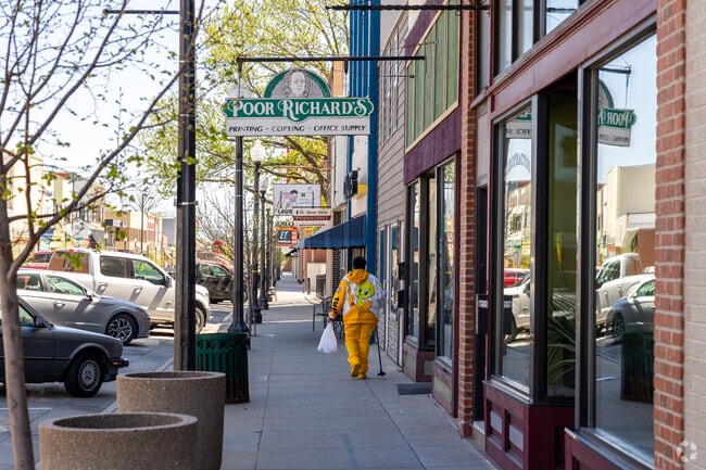 Atchison is most notable for its local shopping and dining scene downtown.