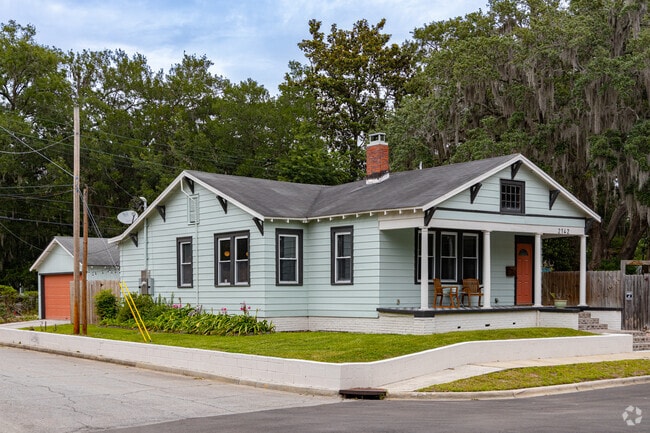 Many homes in Avondale have been renovated.