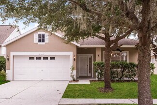 6327 Bridgecrest Dr, Lithia, FL 33547