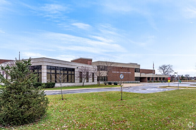 Wood Oaks Junior High School is ranked in the top 5 public middle schools in Illinois.