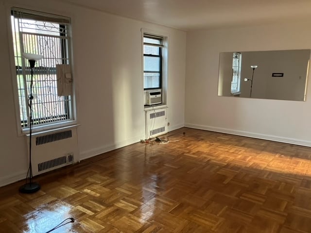 8380 118th St unit 4G, Kew Gardens, NY 11415 - photo 6