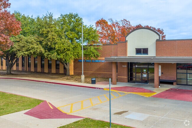 Shady Oaks Elementary School continues to empower tomorrow's leaders.
