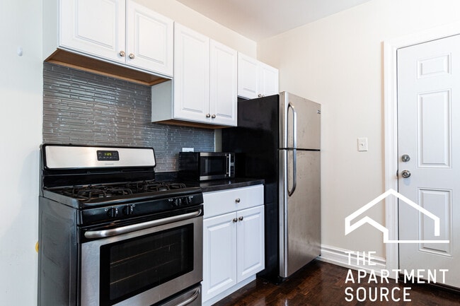 2133 W Giddings St unit 3C, Chicago, IL 60625 - photo 4