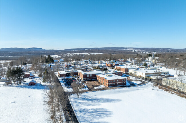 Frank Ward Strong School is a public school located in Durham, CT.
