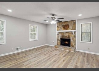 338 Bradley Woods Ct NW, Lilburn, GA 30047