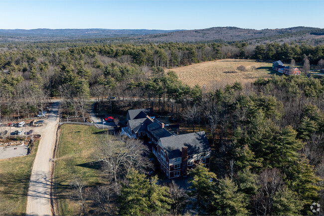 Shortridge Academy is a private, therapeutic boarding school in Strafford County.