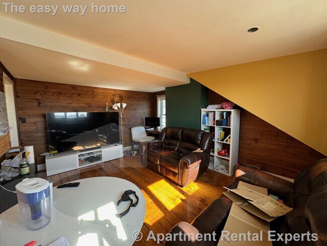 58 Atherton St unit 3, Somerville, MA 02143 - photo 3
