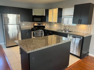 2527 Union St, San Diego, CA 92101