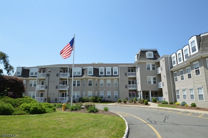 Kings View Apartments, Netcong Boro, NJ 07857 - photo 1