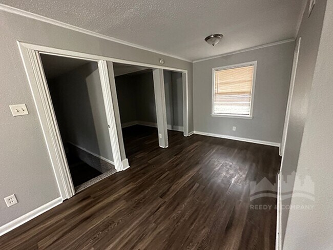 3082 Overton Crossing St, Memphis, TN 38127 - photo 4