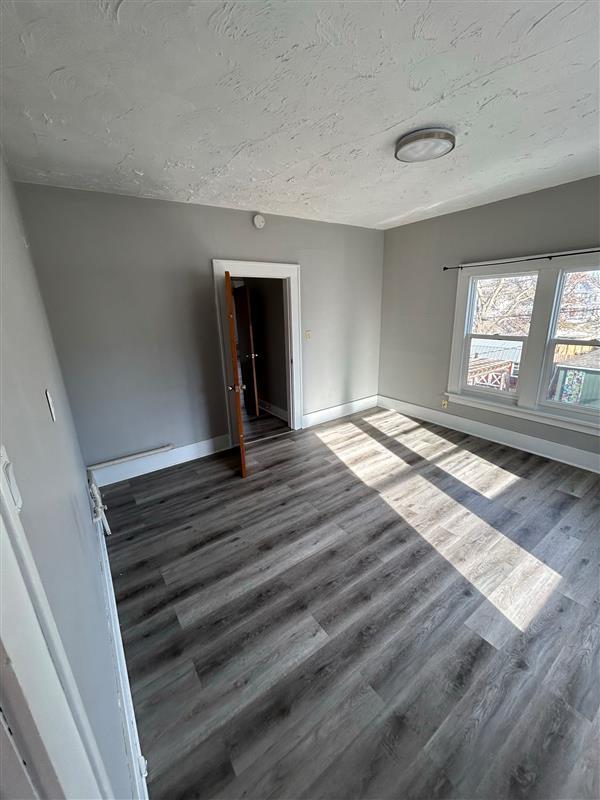 406 N D St unit 3., Oskaloosa, IA 52577 - photo 7