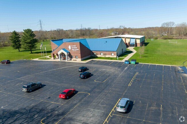 Illinois Lutheran School 5