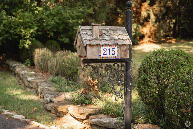 Charming mailboxes like this one appear all over Lookout Mountain South.