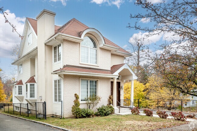 Homes like this are available in Great Neck.